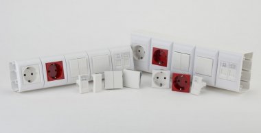 Фотография товара 'Ruvinil Суппорт установочный для модульных механизмов 45х45х9 мм для РКК-74х55, СПР-74х55'