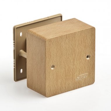 Фотография товара 'Ruvinil Коробка универсальная для кабель-каналов 85х85х42мм 65015-27М'