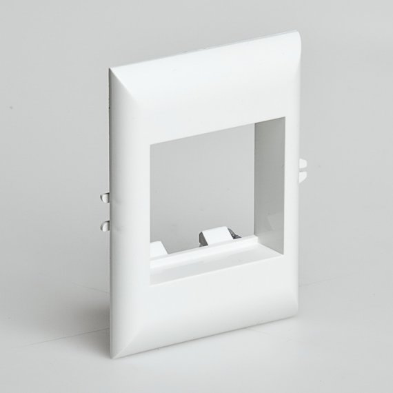 Фотография товара 'Ruvinil Рамка для встраиваемого оборудования 45х50х15 мм для РКК-100х60 и 100х40 , СПР-1-М'