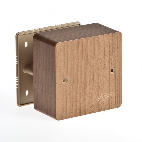 Фотография товара 'Ruvinil Коробка универсальная для кабель-каналов 85х85х42мм 65015-08М'