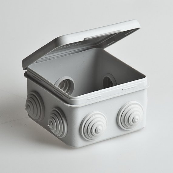 Фотография товара 'Ruvinil Коробка распаячная для открытой проводки 80х80х50мм 67040М'